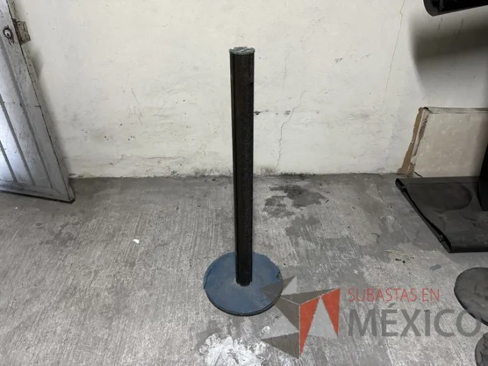 Lote 030 - Lote de accesorios para estación de trabajo y artículos diversos - Imagen 13