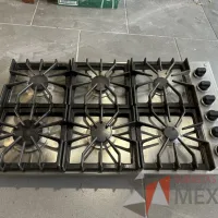 Lote 002 - Parrilla con 6 quemadores, VIKING