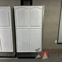 Lote 003 - Congelador con recubrimiento de madera en la puerta - Imagen 2
