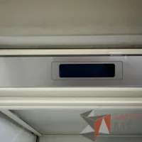 Lote 003 - Congelador con recubrimiento de madera en la puerta - Imagen 11