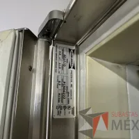 Lote 003 - Congelador con recubrimiento de madera en la puerta - Imagen 12