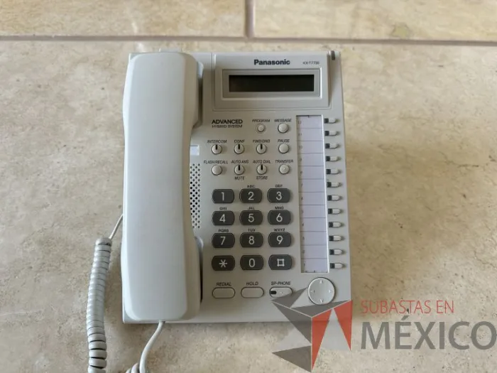 Lote 023 - Teléfono, PANASONIC