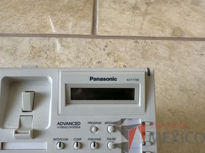 Lote 023 - Teléfono, PANASONIC - Imagen 4