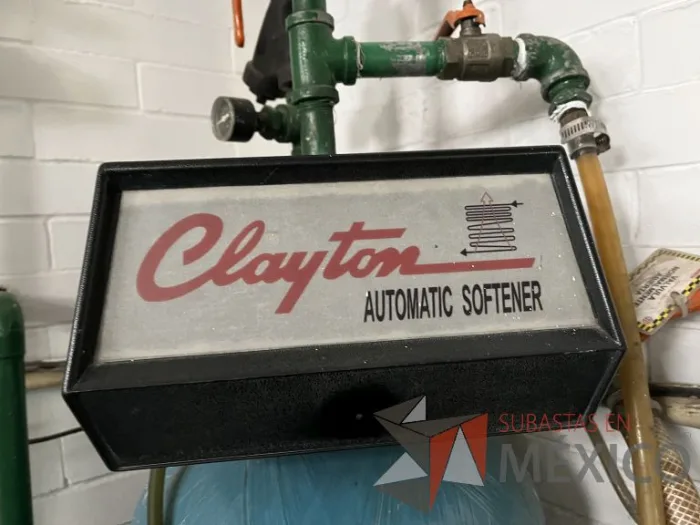 Lote 004 - Calentador Calyton, Modelo: EG-30 M 19982 - Imagen 21