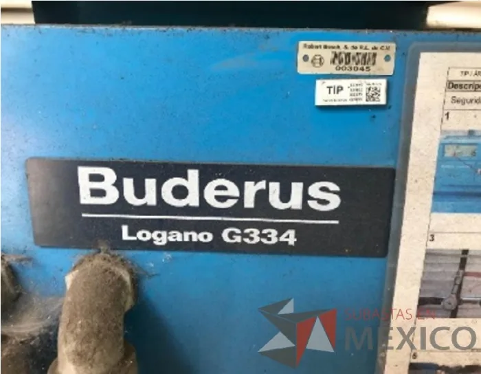 Lote 011 - Calentador BADERUS, Modelo: Logano G334