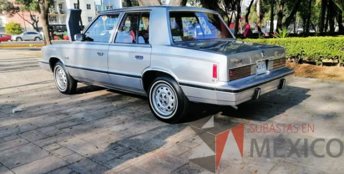 Lote 007 - Chrysler Dart 1982 - Imagen 18
