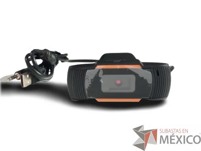 Lote 062 - Equipo de computo, marca LENOVO, con teclado, CPU, mouse y monitor - Imagen 2