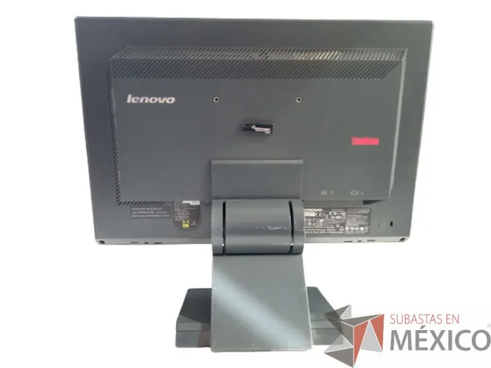 Lote 062 - Equipo de computo, marca LENOVO, con teclado, CPU, mouse y monitor - Imagen 8