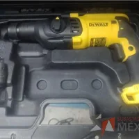 Lote 016 - Rotomartillo - Dewalt - D25133-B3