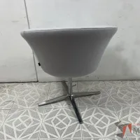 Lote 007 - Silla fija con asiento y respaldo en tela color gris - Imagen 3