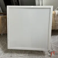 Lote 003 - Lote de accesorios para estación de trabajo y artículos diversos - Imagen 3