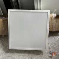 Lote 003 - Lote de accesorios para estación de trabajo y artículos diversos - Imagen 2