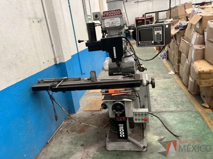 Lote 006 - Fresadora de metal - PRO 2000 - 21082-2REVA111325
