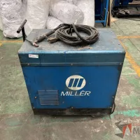 Lote 046 - Planta de soldar MILLER, Modelo: MI-250-CA/CD-AF - Imagen 3