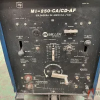 Lote 046 - Planta de soldar MILLER, Modelo: MI-250-CA/CD-AF - Imagen 10