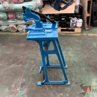 Lote 018 - 2 Máquinas remachadoras de banco - HERMEX
