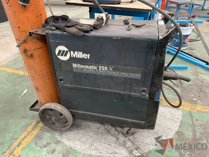 Lote 051 - Micro Alambre MILLER, Modelo: MILERMATIC 250X  - Imagen 5