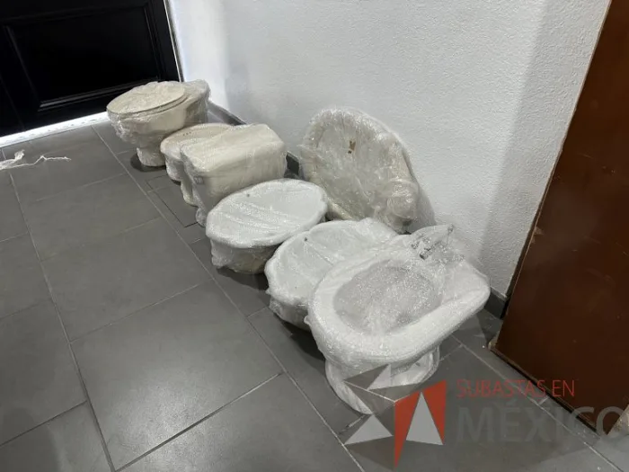Lote 036 - 7 Artículos para baño - Imagen 2