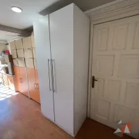 Lote 008 - Gabinete Alto con 2 puertas - Imagen 12