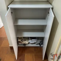 Lote 010 - Gabinete alto de 2 puertas y 2 entrepaños color blanco - Imagen 4
