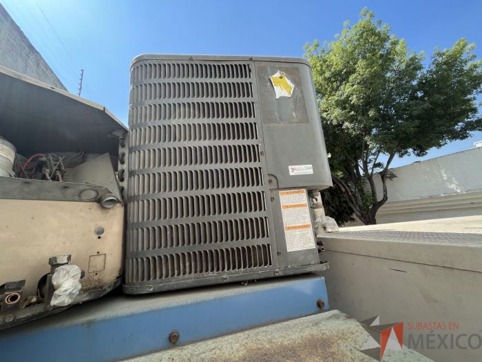 Lote 054 - 5 Unidades Fan Coil y 1 Condensadora - Imagen 8