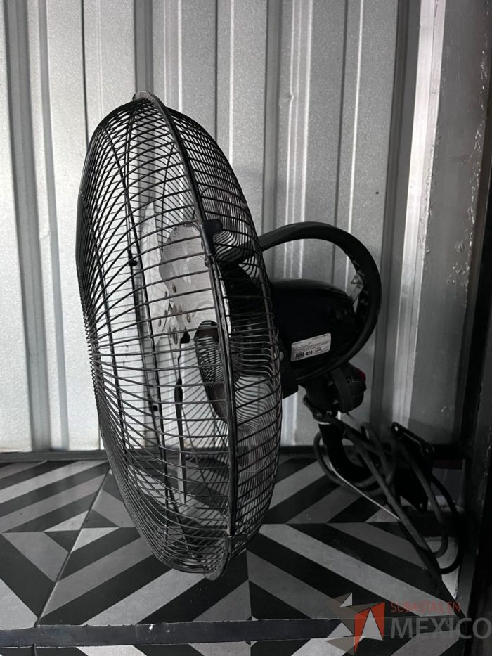 Lote 006 - Ventilador de pared metálico 3 velocidades Mytek - Imagen 2