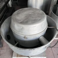 Lote 012 - Extractor a medida (de hongo con motor de 1.5HP 220V monofásico (incluye ro of courts)