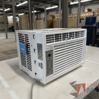 Lote 144 - 50 Equipos de Aire Acondicionados tipo ventana Neoaire NAW051, 0.5 Ton, Frío, 110 Volts - Imagen 9