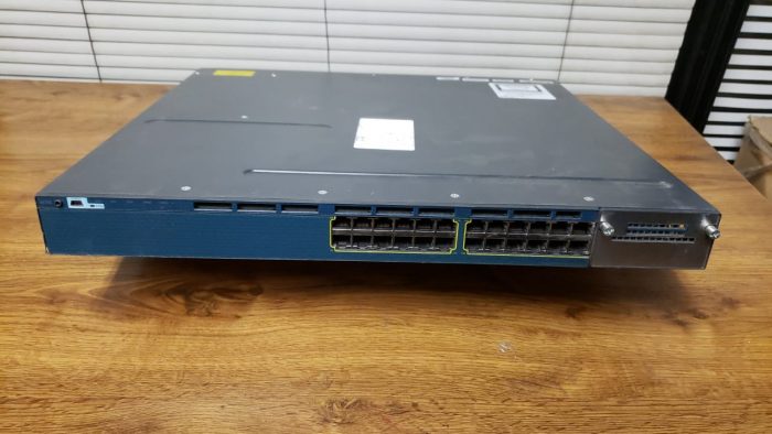 Lote 040 - Switch CISCO POE 24 - Imagen 2