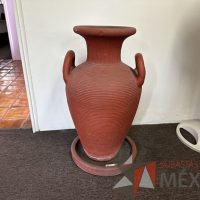 Lote 011 - Maceta roja sin planta
