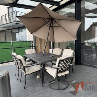 Lote 002 - Comedor para terraza con sombrilla - Imagen 2