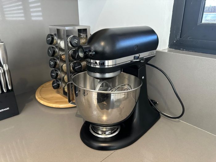 Lote 012 - Batidora, Kitchen Aid