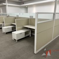 Lote 035 - Estación de trabajo Teknion para 6 personas