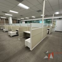 Lote 063 - Estación de trabajo Teknion para 12 personas
